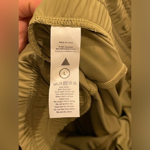 NWT Balance Athletica Cargo Pant Joggers - Picture 3 of 5